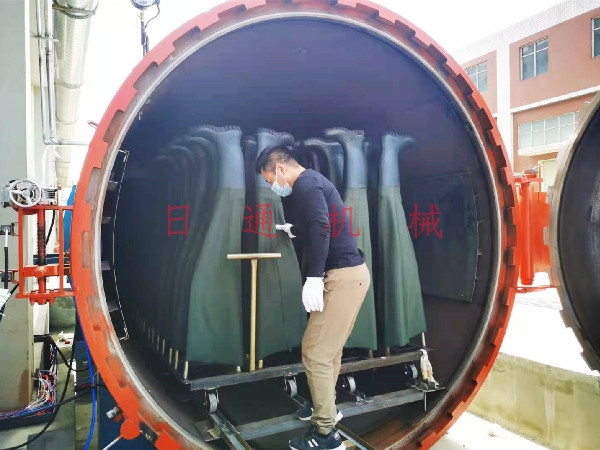 【日通機械】硫化罐在使用中有些問題千萬要注意